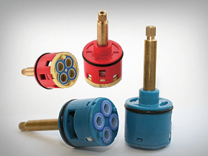 Cartouches pour cabines de douche : caractéristiques, types, règles de sélection + instructions de remplacement