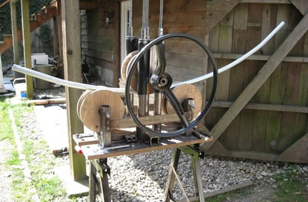 Comment construire une cintreuse pour un tube profilé de vos propres mains: un aperçu des meilleurs produits faits maison