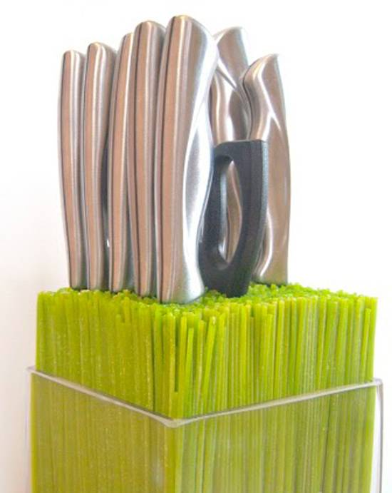 Comment j'ai fabriqué ma propre table à plateau pour économiser de l'argent