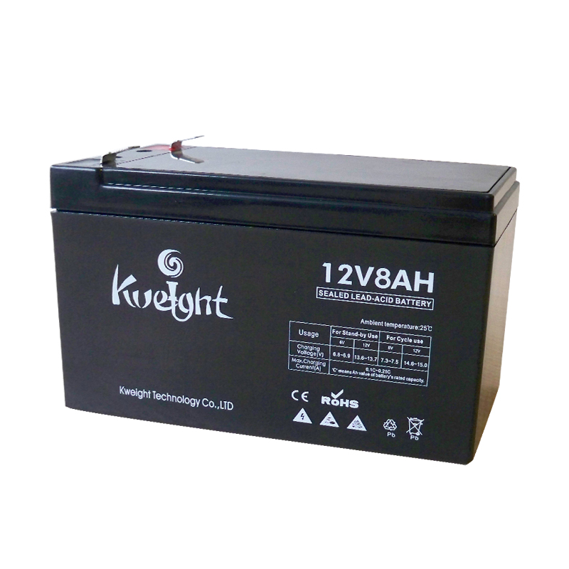 Comment choisir et connecter une batterie solaire - cliquez ici !