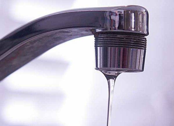 Que faire en cas de fuite d'eau froide d'un mitigeur monocommande