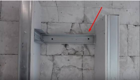 Nous fabriquons une étagère pour les livres de nos propres mains: 6 solutions originales