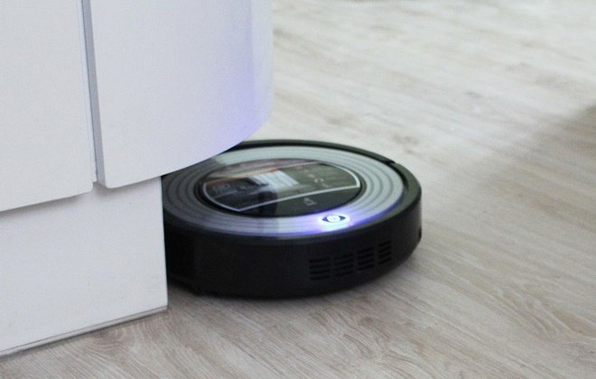 Test du robot aspirateur Redmond RV R300 : une solution économique pour le ménage quotidien