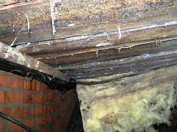 Ventilation de la fondation de la maison: règles et options pour organiser l'échange d'air