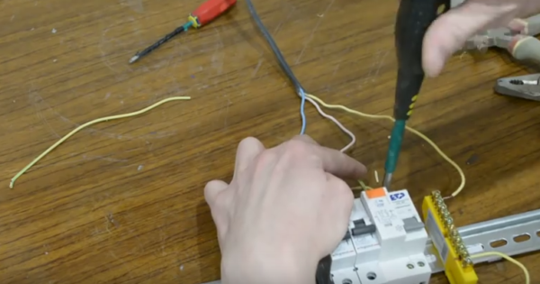 Comment connecter une machine différentielle : schémas de connexion possibles + instructions étape par étape