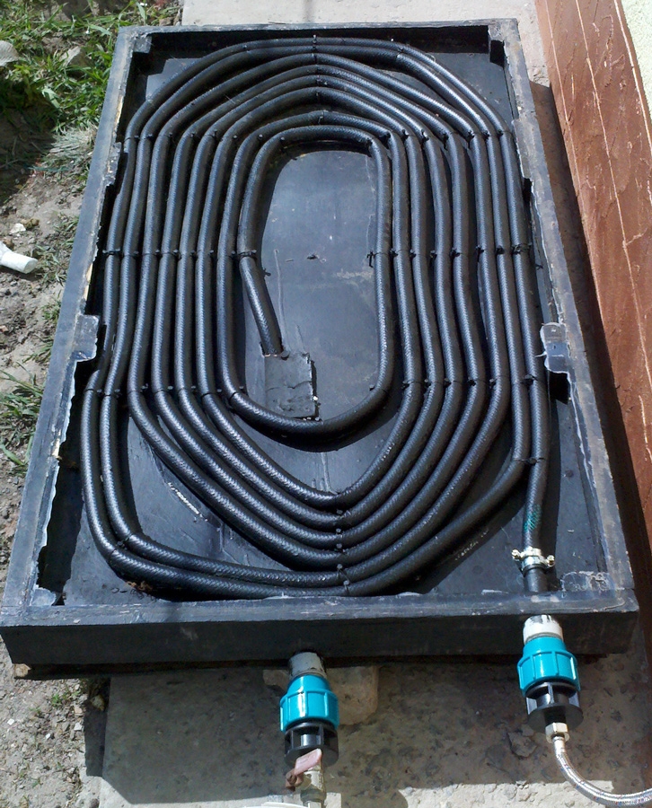 Comment fabriquer un capteur solaire pour chauffer l'eau de vos propres mains