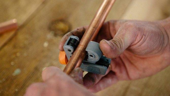 Comment choisir le bon coupe-tube : lequel convient à quels types de tuyaux ?