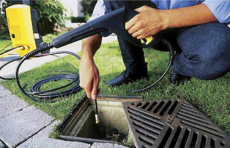 Technologie de nettoyage des égouts pluviaux : un aperçu des méthodes populaires