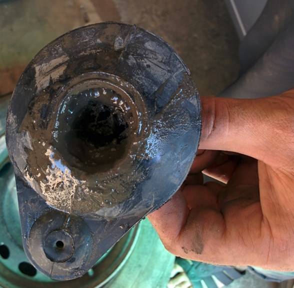 Où vidanger l'eau du climatiseur: normes et options pour un dispositif de drainage pour un système divisé