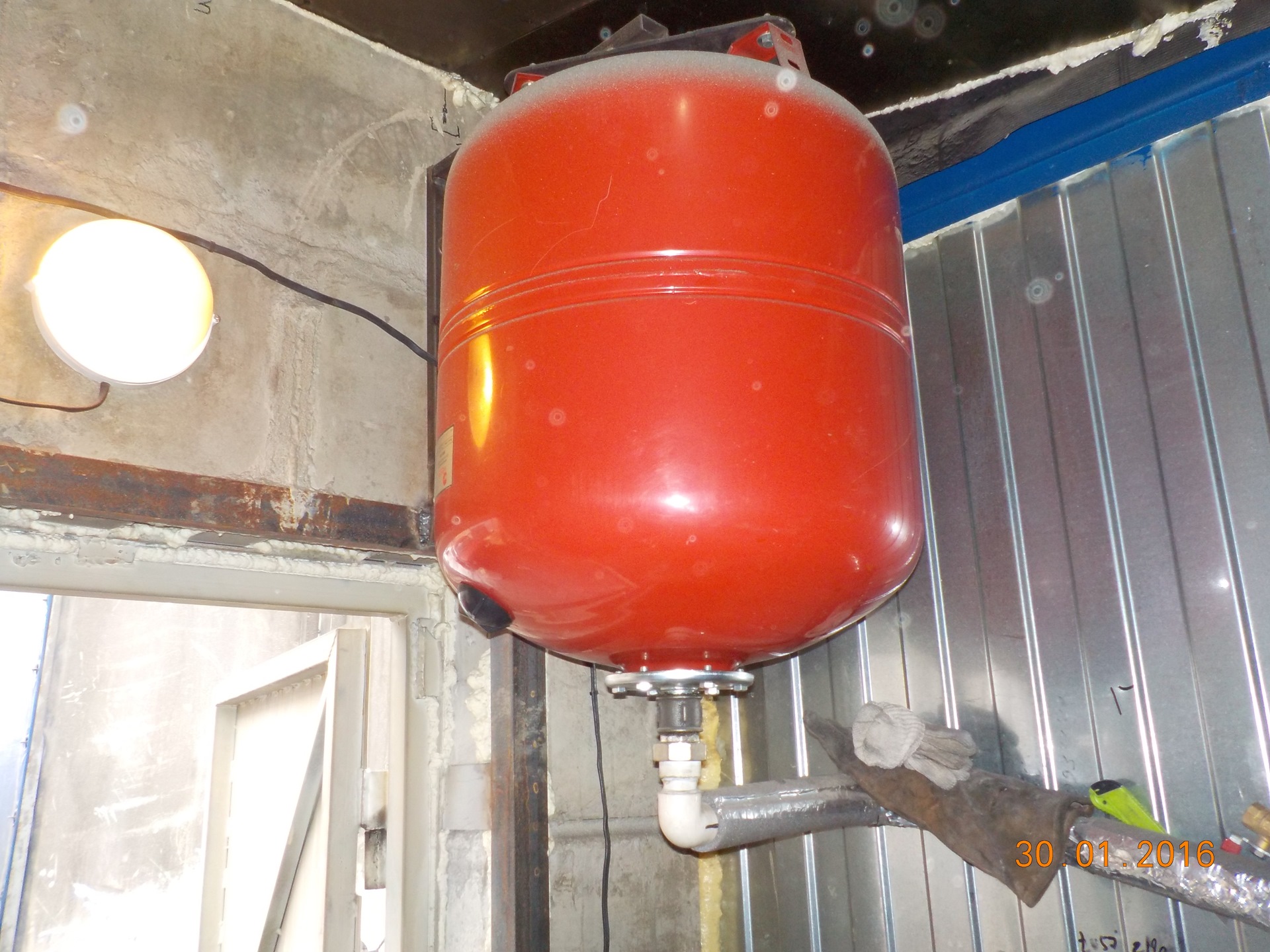 Vase d'expansion pour chauffage ouvert : types, appareil, objectif + exemple de calcul