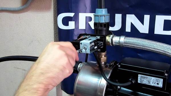 Comment réparer soi-même une station de pompage