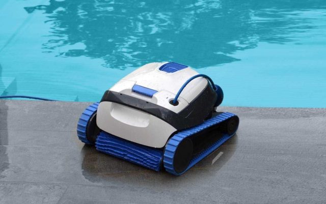 Pourquoi avez-vous besoin d'un nettoyeur de piscine et comment choisir le bon ?