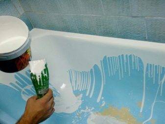 Restauration de baignoire à l'acrylique liquide : réparation de revêtement d'émail à faire soi-même