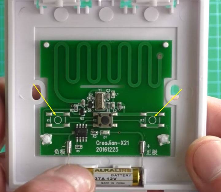 Installation et réparation d'un interrupteur rétro-éclairé