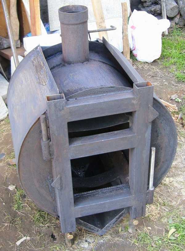 Poêle Potbelly à partir d'une bouteille de gaz: un aperçu des conceptions horizontales et verticales