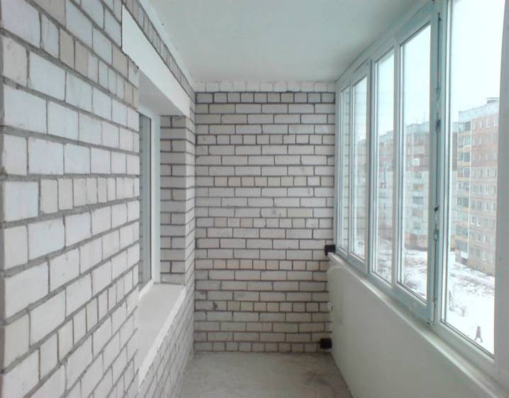 Comment isoler un balcon de vos propres mains