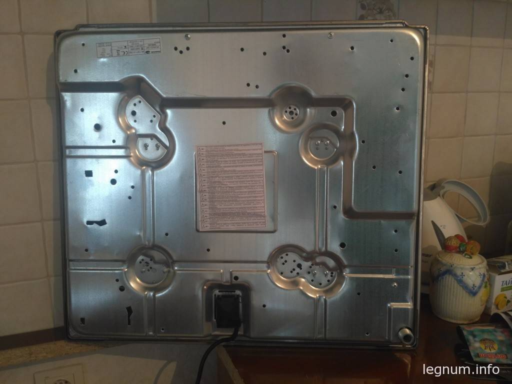 Éteindre la cuisinière à gaz pendant la durée de la réparation