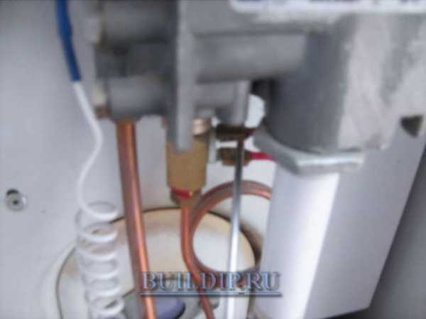 Pourquoi la chaudière à gaz fait-elle du bruit : pourquoi l'appareil bourdonne-t-il, clique-t-il, siffle-t-il, applaudit ? + comment réagir