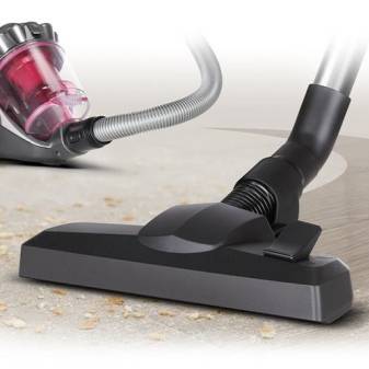 Présentation de l'aspirateur PUPPYOO WP526-C : un bébé travailleur venu de Chine