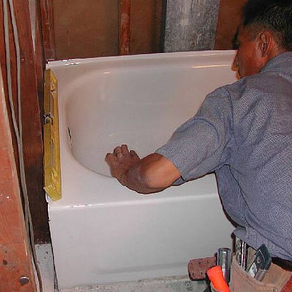 Installation de baignoire à faire soi-même - 90 photos de l'installation correcte des baignoires en plastique et en métal