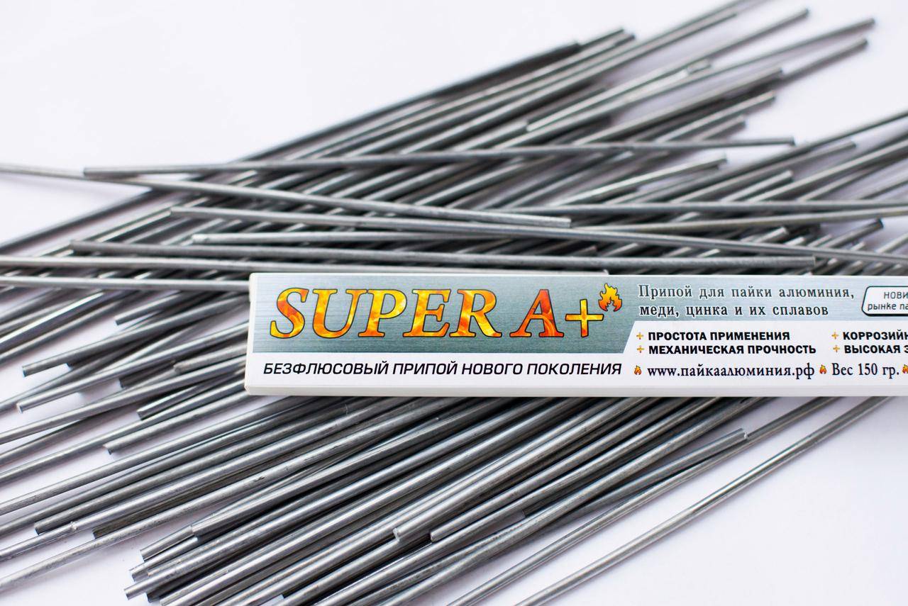 Soudure pour souder des tuyaux en cuivre: brasure tendre, pâte de flux, ce dont vous avez besoin pour souder