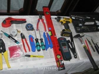 Distance nécessaire entre les climatiseurs : règles et réglementations de base pour l'installation