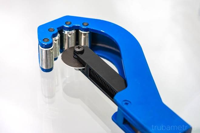 Ciseaux pour couper les tuyaux en polypropylène : lesquels choisir et comment les utiliser correctement