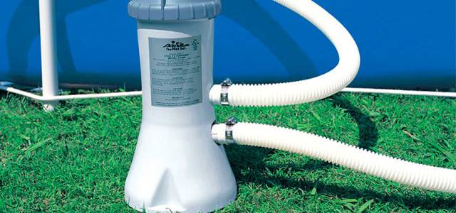 Top 10 des pompes de piscine à filtration : caractéristiques au choix, conseils d'utilisation