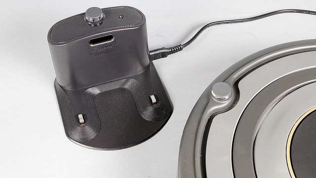 Test de l'aspirateur robot iRobot Roomba 616 : un rapport prix/qualité raisonnable