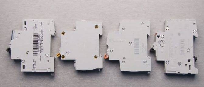 Marquage des disjoncteurs : comment choisir la bonne machine pour le câblage