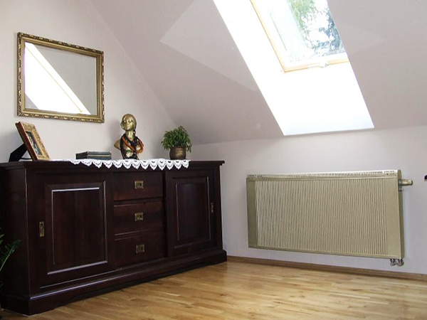 Convecteurs de chauffage au sol à eau: types, caractéristiques d'installation et disposition