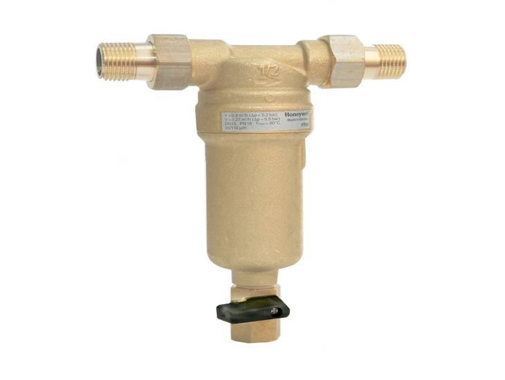 Comment choisir un filtre à eau : types de systèmes de purification et leurs caractéristiques