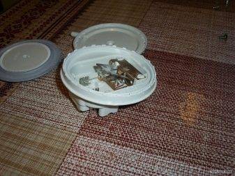 Pressostat pour chaudière à gaz: un appareil, un aperçu des défauts courants et leur réparation