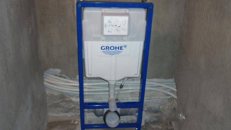 Raccordement de l'installation à l'égout - comment raccorder les toilettes