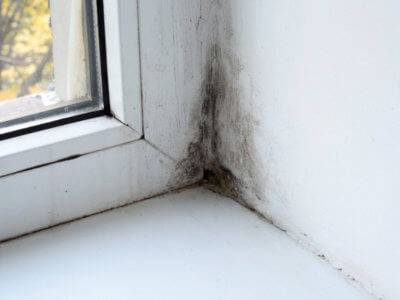 Comment se débarrasser du condensat dans le tuyau de ventilation: les subtilités de l'élimination des gouttes du conduit