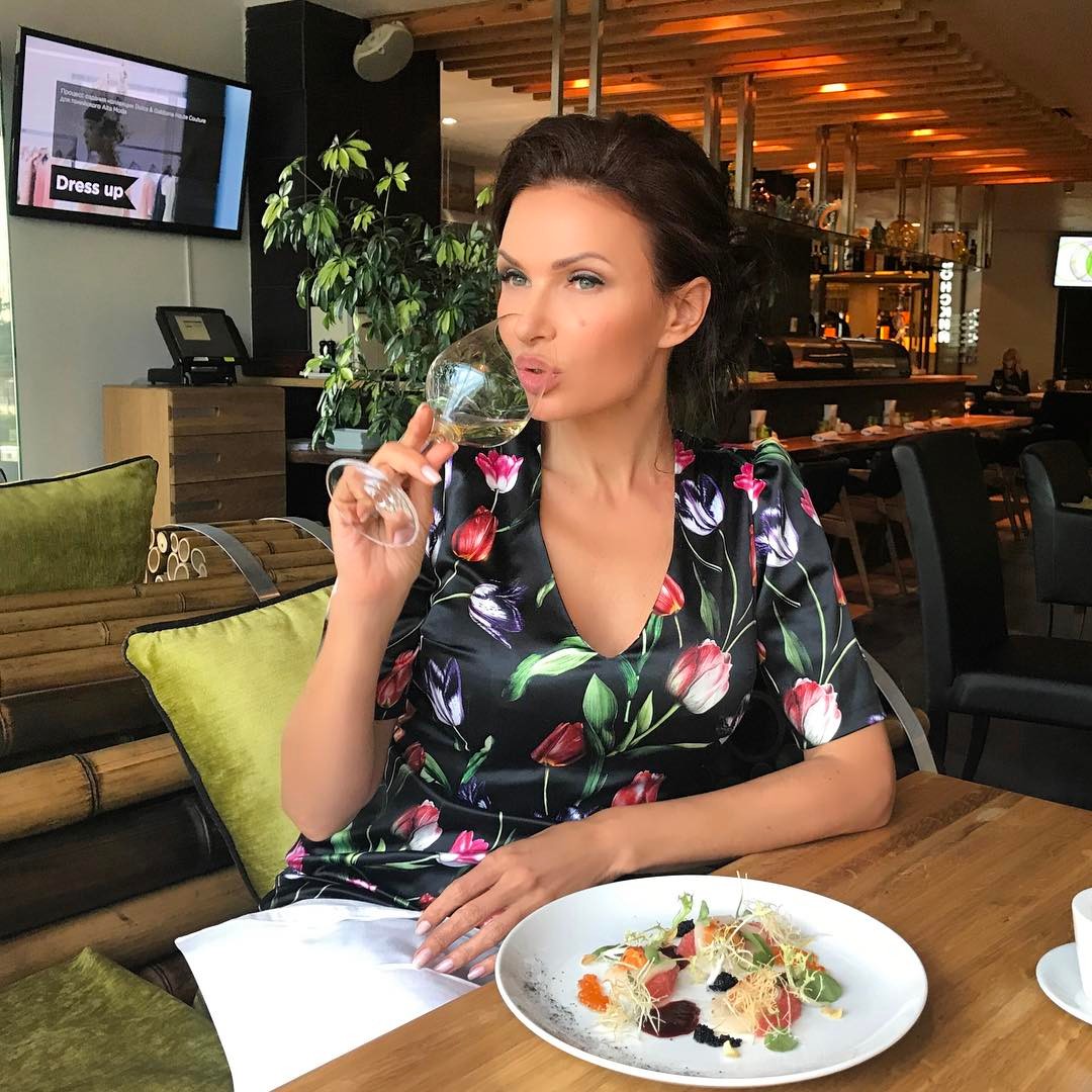 Déjà allé à l'école: comment le fils d'Evelina Bledans grandit et se développe - Semyon, qui a le syndrome de Down