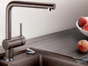 Remplacement d'une cartouche dans un robinet : instructions pour remplacer une ancienne pièce par une nouvelle