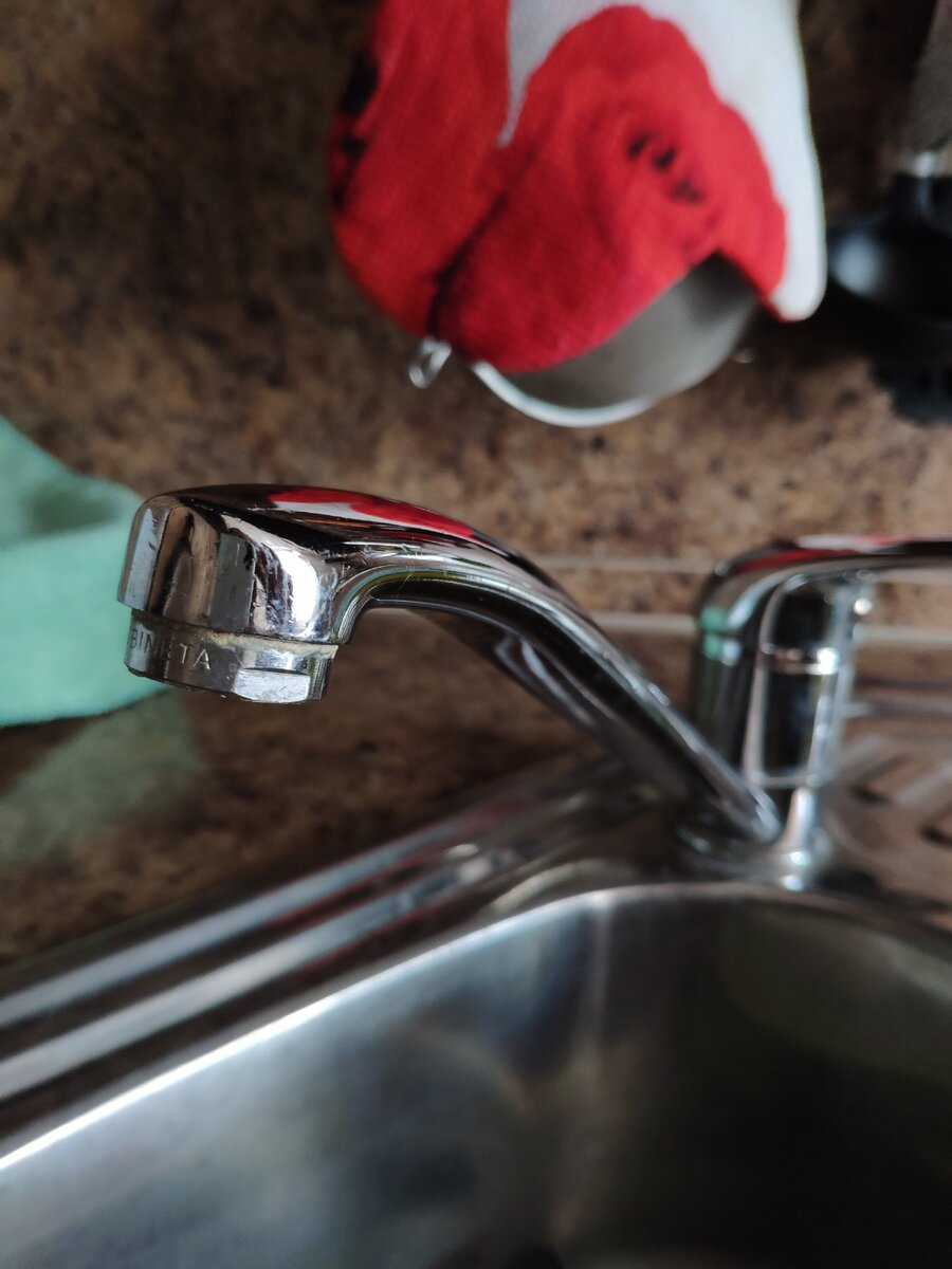 Comment laver et nettoyer le robinet du calcaire