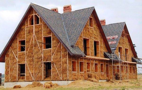 Astuces de pays à faire soi-même à partir de matériaux improvisés: idées créatives et astuces pour la fabrication