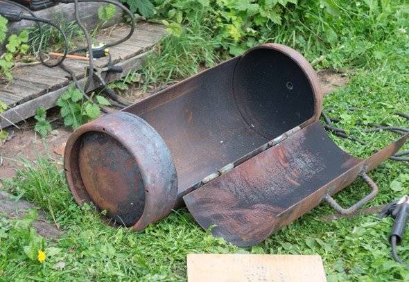 Brasier à faire soi-même à partir d'une bouteille de gaz: instructions et caractéristiques