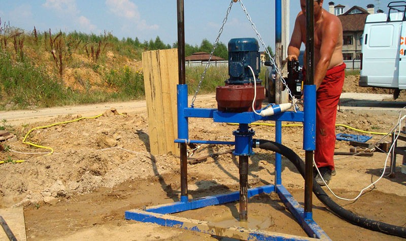 Quel est le meilleur moment pour forer et faire un puits pour l'eau