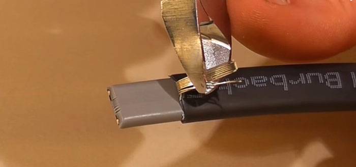 Raccordement du câble chauffant : instructions détaillées pour l'installation d'un système de chauffage autorégulant