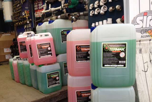 Liquide de refroidissement pour systèmes de chauffage : paramètres eau/antigel