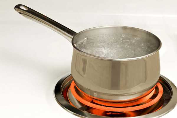 Pourquoi ne pouvez-vous pas faire bouillir l'eau deux fois : est-ce un fait scientifique ou un mythe ?