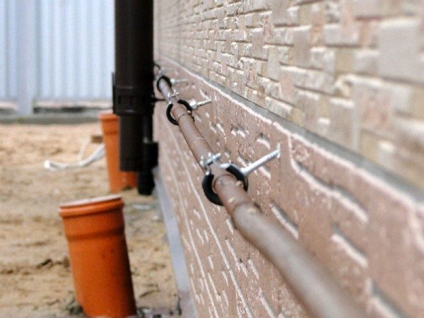 Colliers de serrage : aperçu des types et instructions d'installation