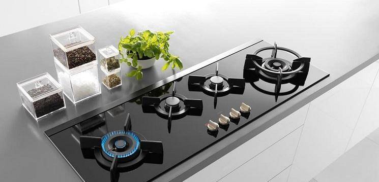 Dysfonctionnements de la cuisinière à gaz Darina: pannes fréquentes et comment les réparer