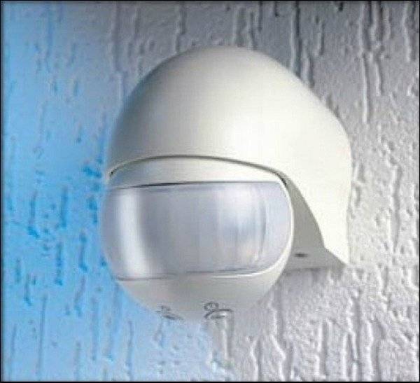 Comment assembler un interrupteur tactile de vos propres mains: une description de l'appareil et un schéma de montage