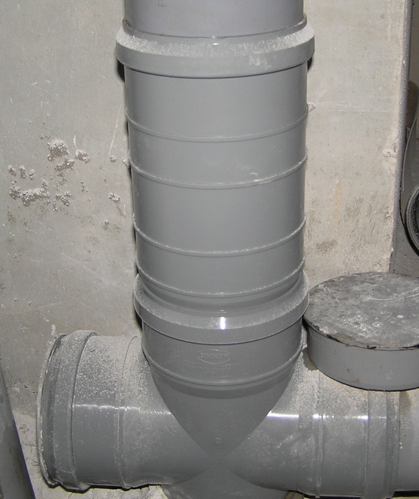 Règles de pose des tuyaux d'égout